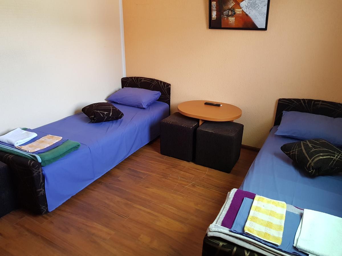 Pansion Basa Hotel Ustikolina Ngoại thất bức ảnh