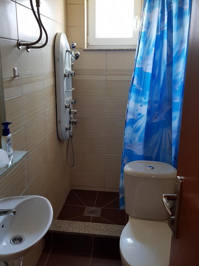 Pansion Basa Hotel Ustikolina Ngoại thất bức ảnh